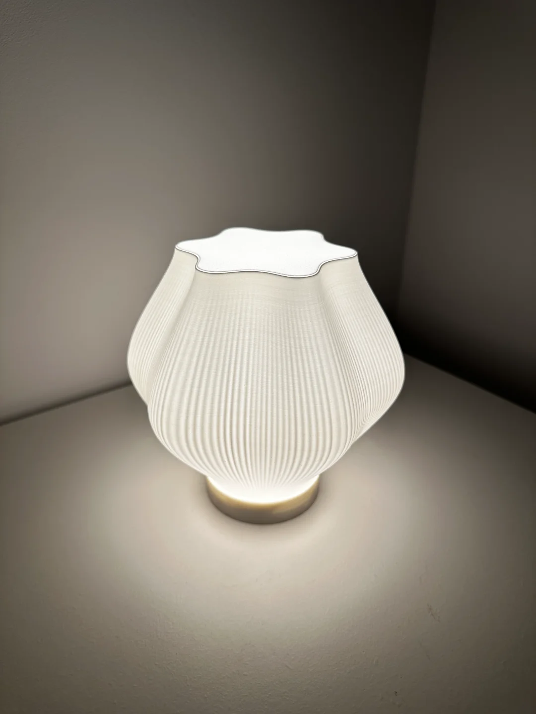 LOTUS lamp